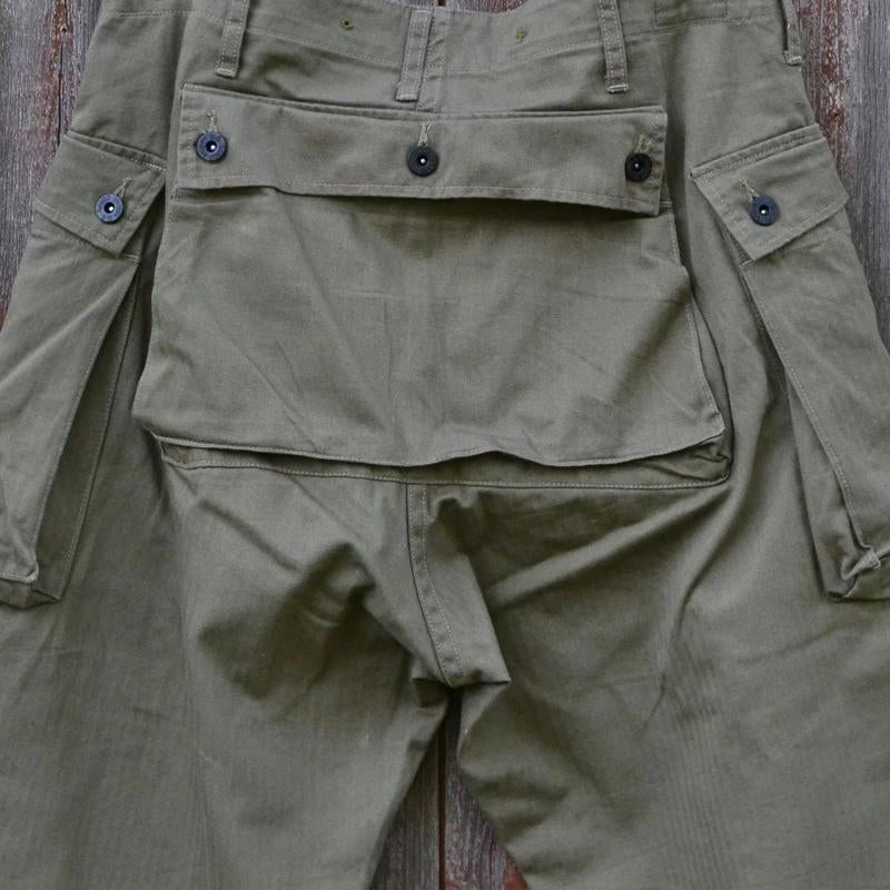 Flynn - Retro cargo pants with pockets